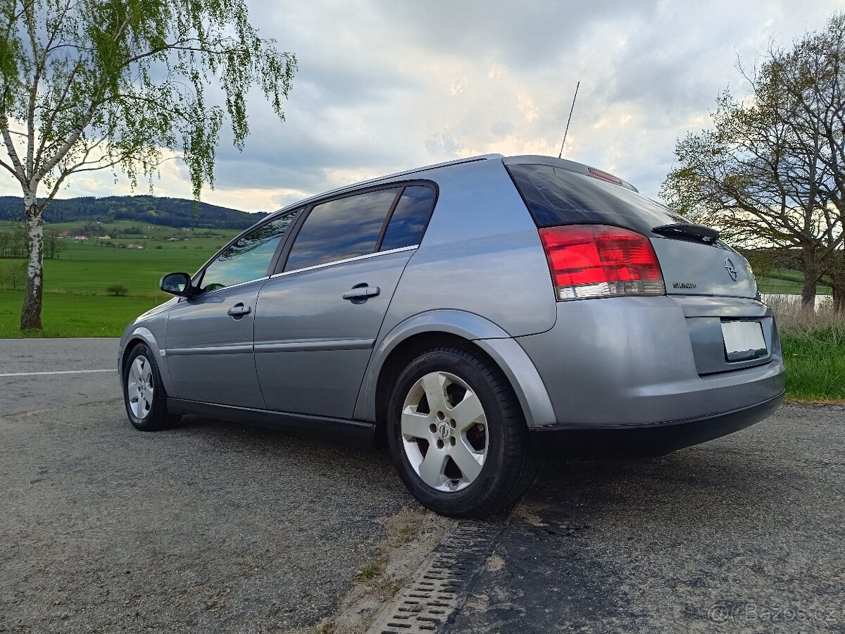 Opel Signum - NAFTA - 2003 - Najeto 253tis/km