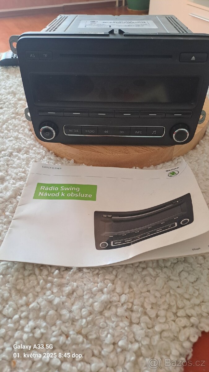 Originalni autoradio z vozu Skoda
