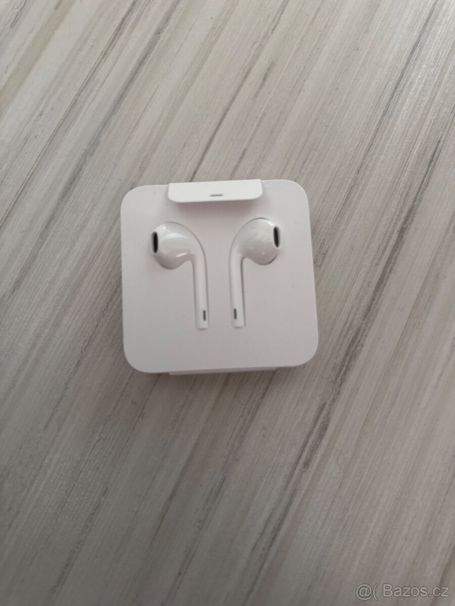 Apple originální sluchátka