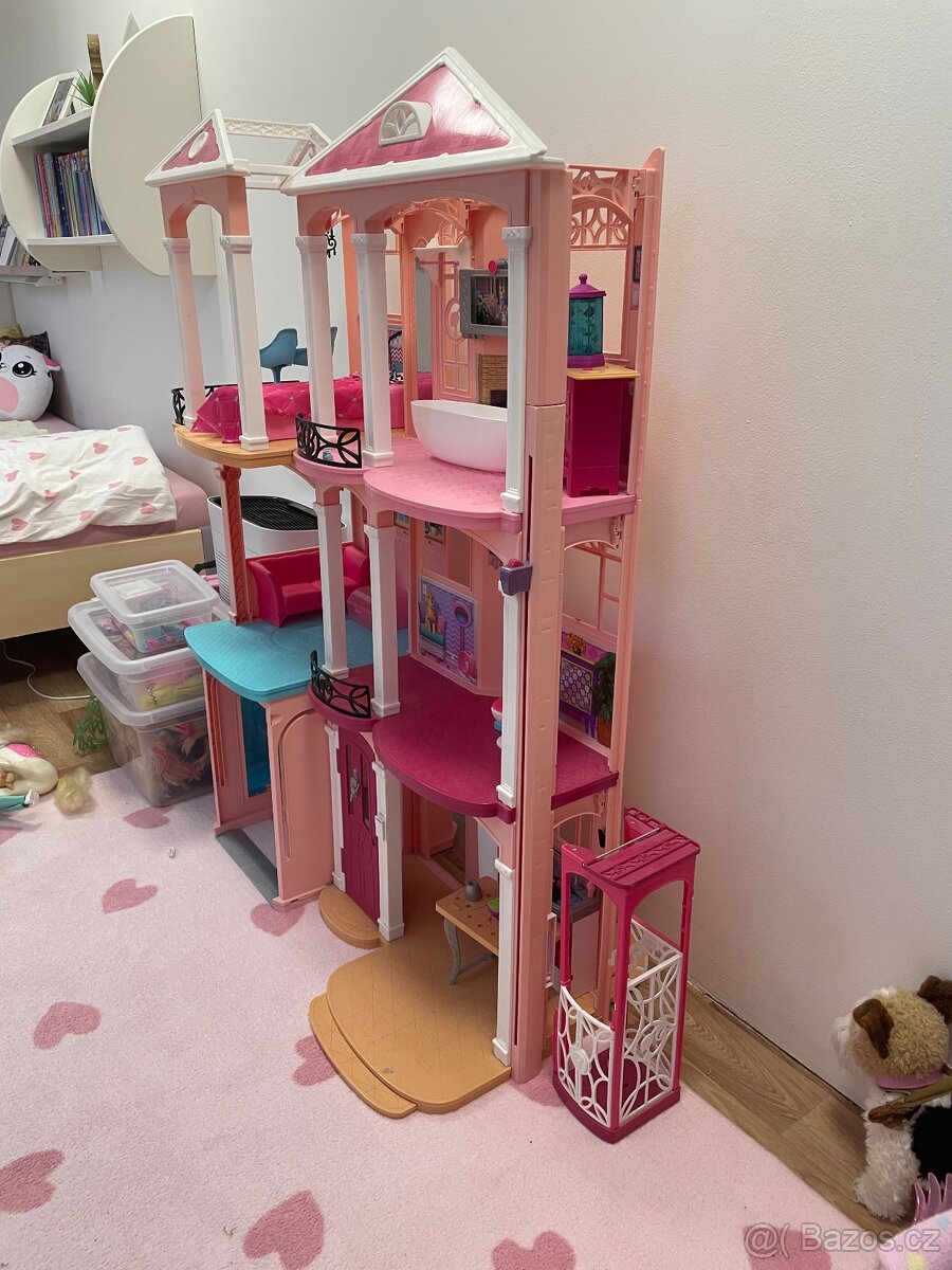 Barbie domeček, krásný