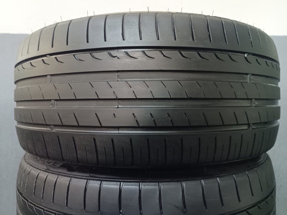 215/35 R18 IMPERIAL (4821)