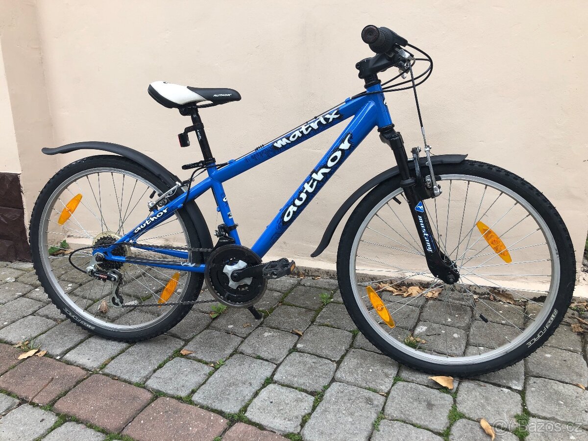 Matrix Author 24"