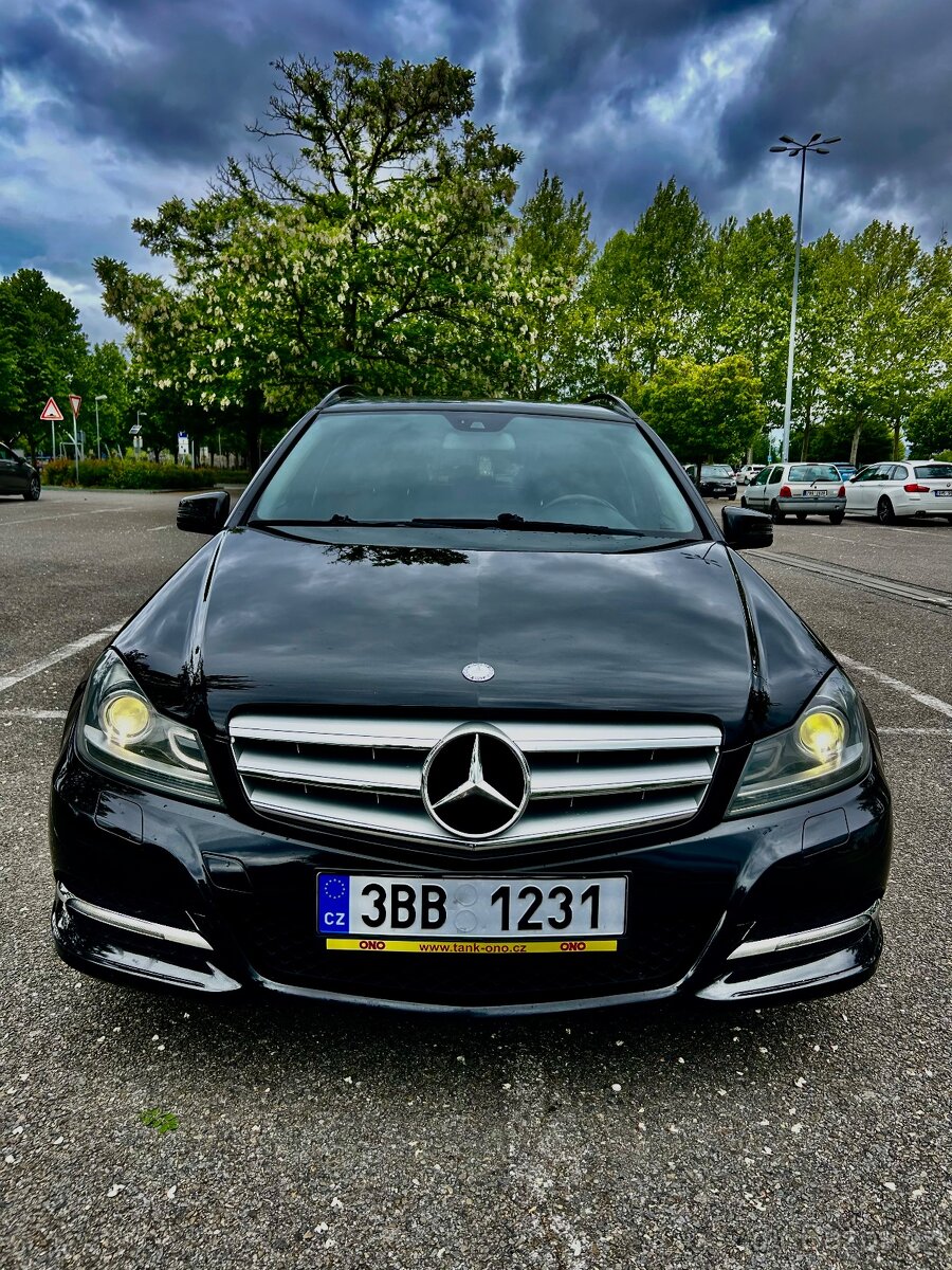 Mersedes-Benz C220 W204