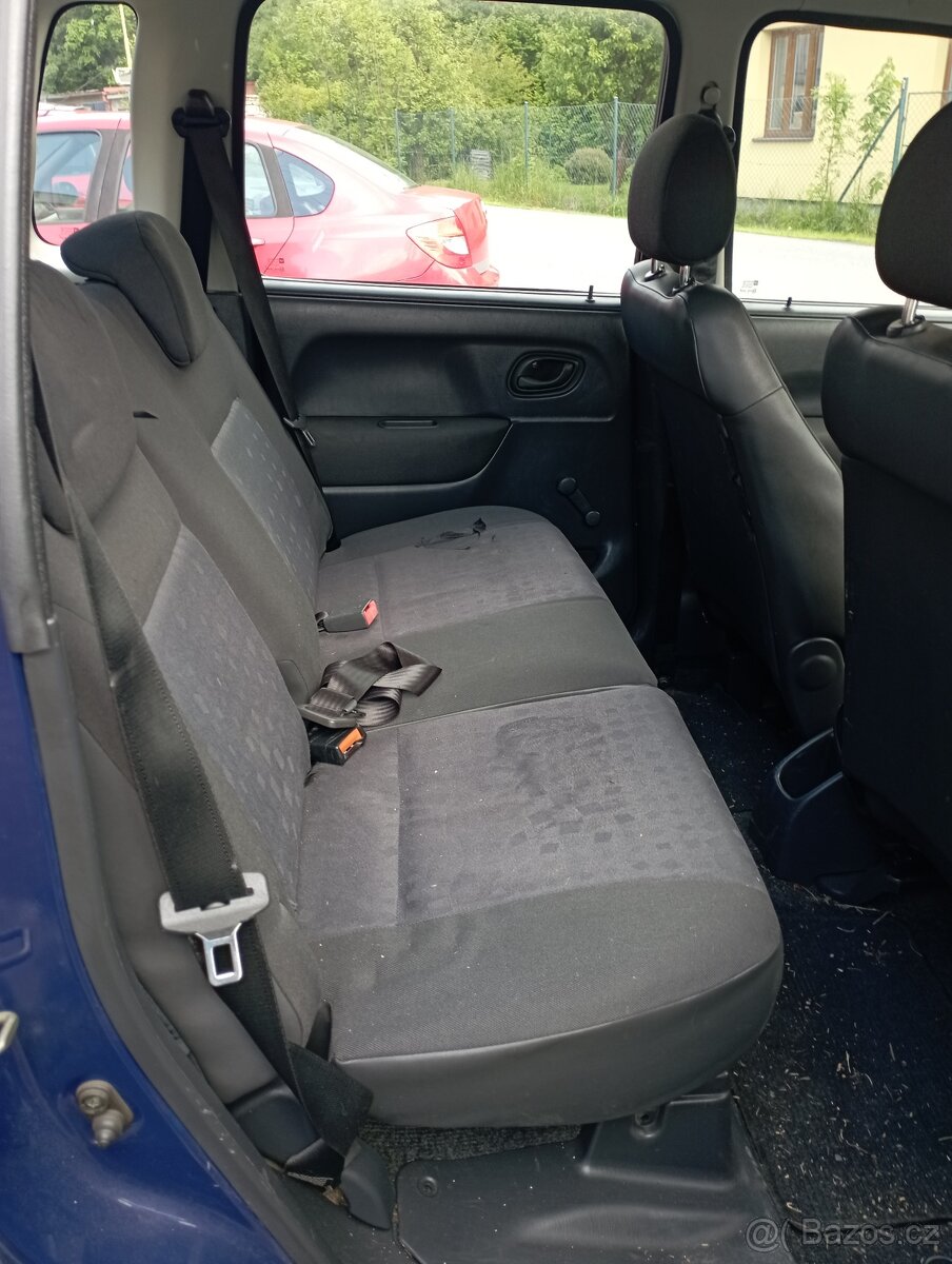 Opel Agila 1.0.