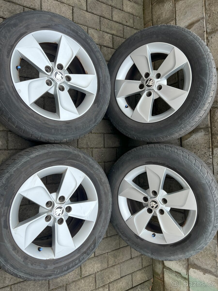 Kola NEVIS 16" + Matador Hectorra 3 215/60 R16 H XL
