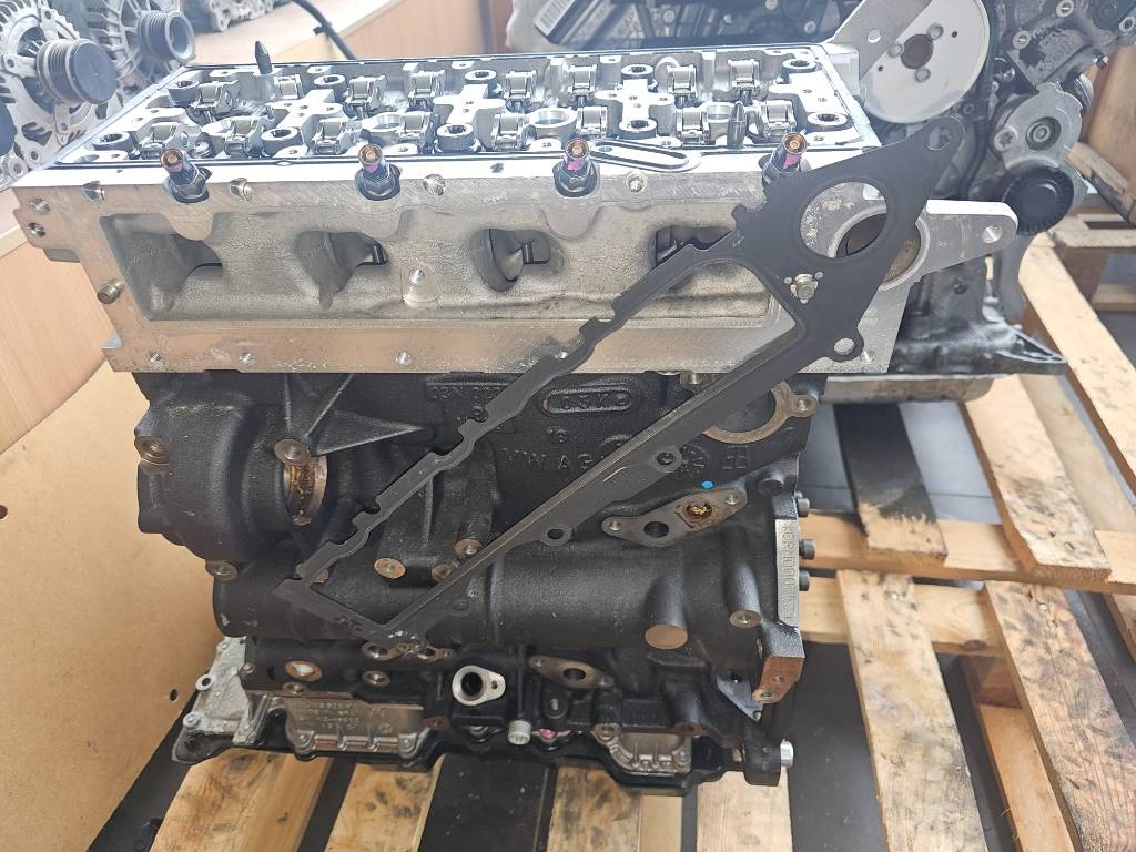 MOTOR CRM 2,0 TDI - CRL 2,0 TDI SKODA