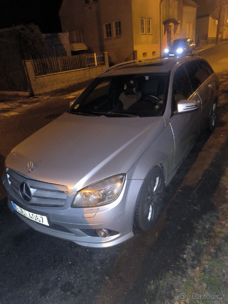 Prodám c 204 combi 320 4matic