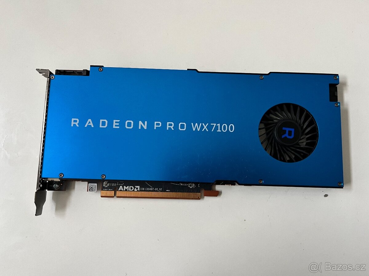 AMD Radeon PRO WX7100 - profesionální grafická karta