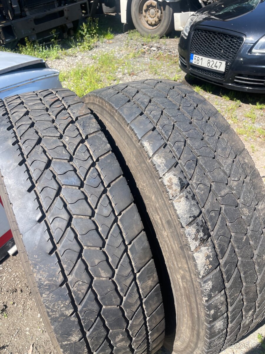 Prodam GOODYEAR 315/80 r22,5