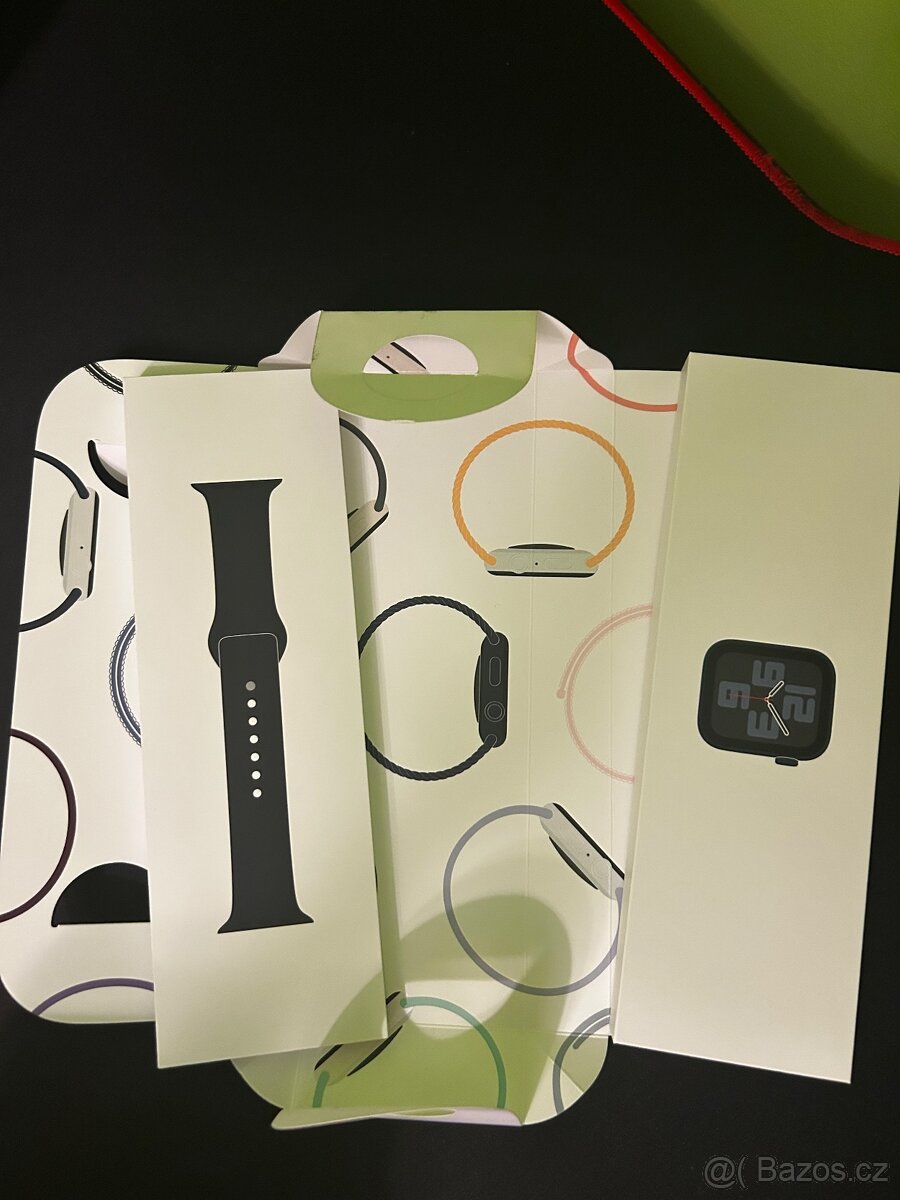 Apple watch SE 2generace 44mm GPS + Cellular