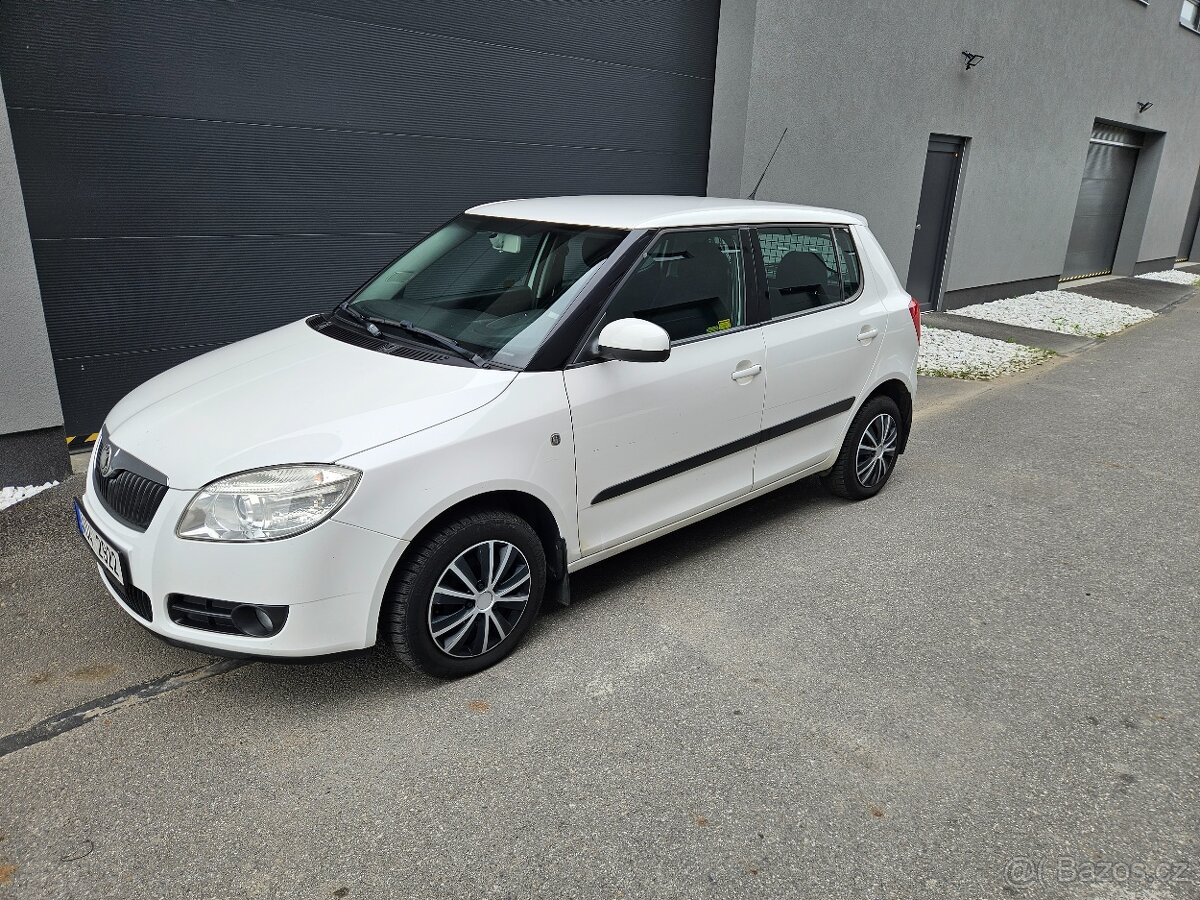 Škoda Fabia 1.4i 63kw r.v 7/2007 Klíma,Vyhř.sed 1MAJ-ČR
