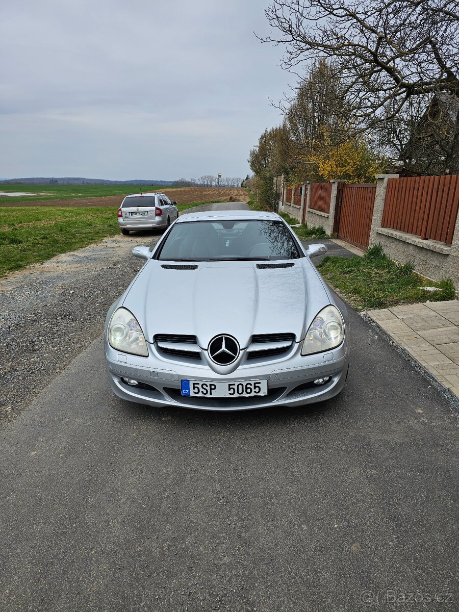 Mercedes-Benz SLK 350