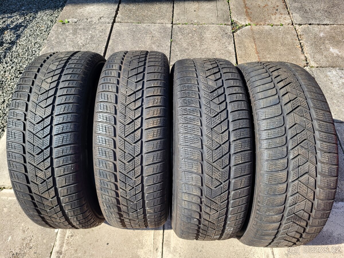 4x 225/65R17 zimní Pirelli 6mm