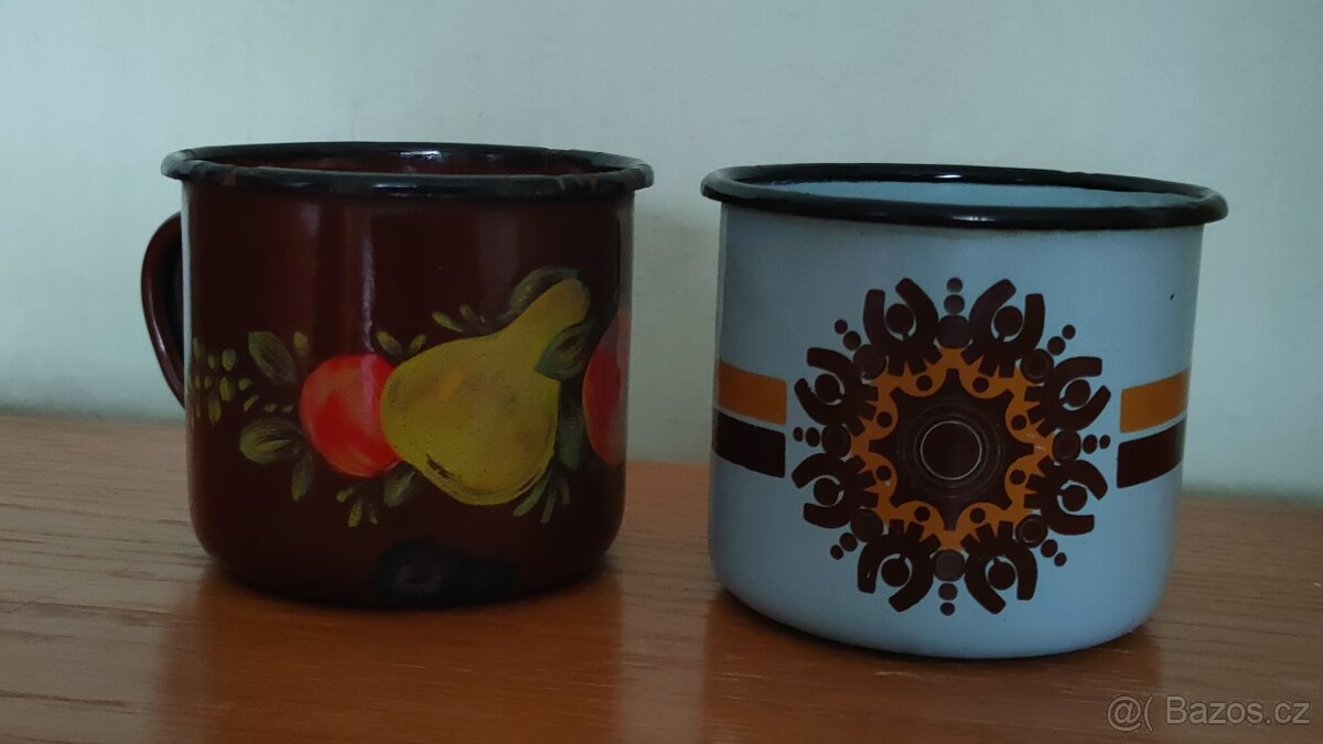Retro smaltované hrnky