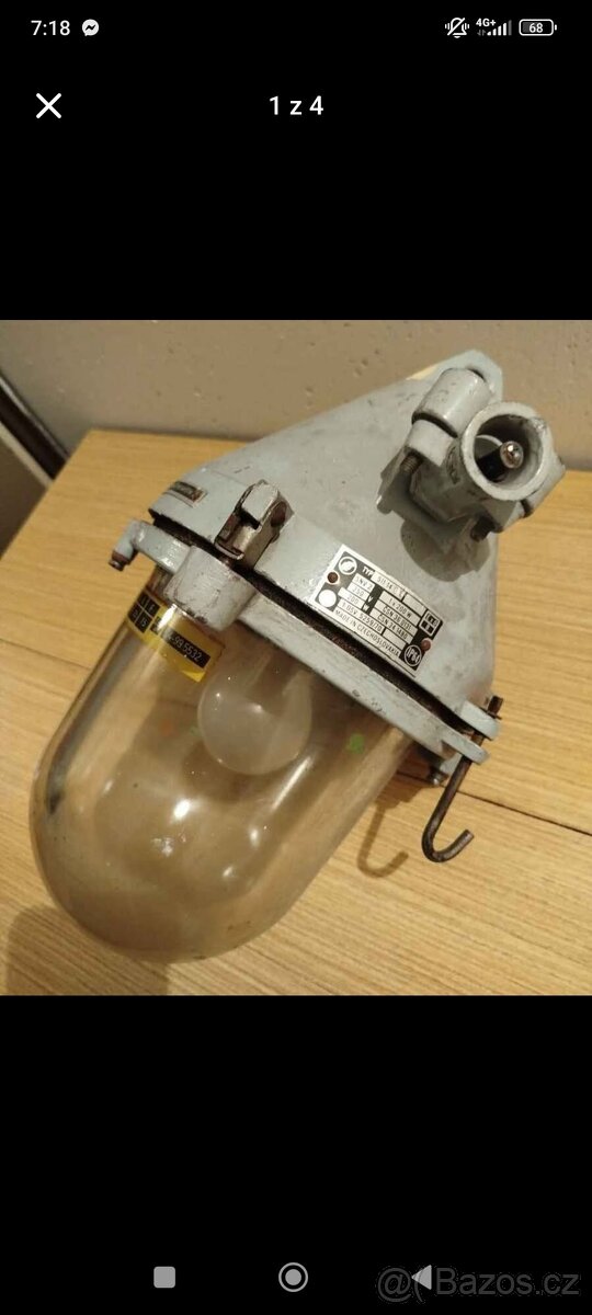 Industriální lampa do výbušného prostředí