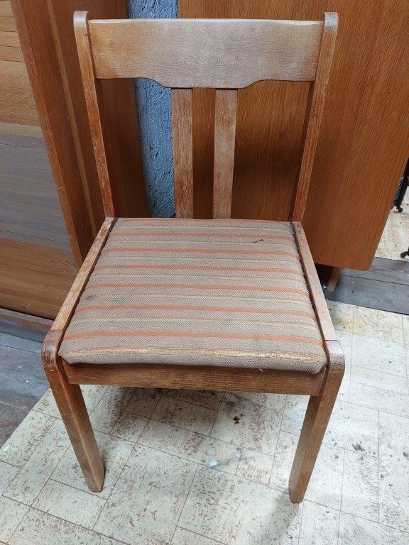 6x dřevěné židle