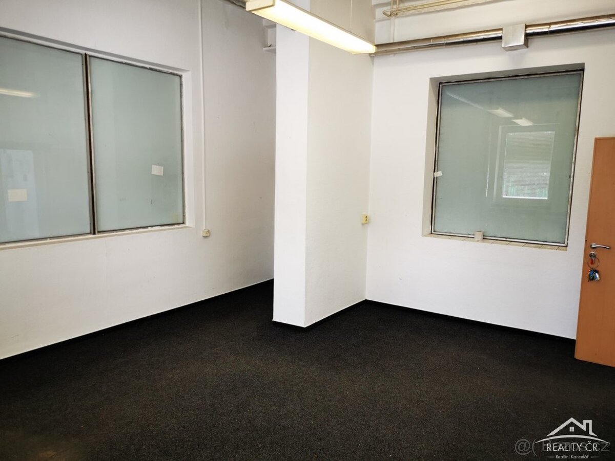 Pronájem kanceláře v průmyslové zóně