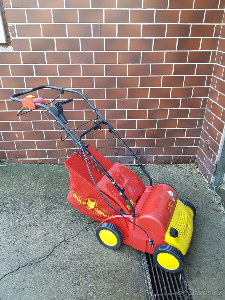 Vertikutátor Wolf Garten