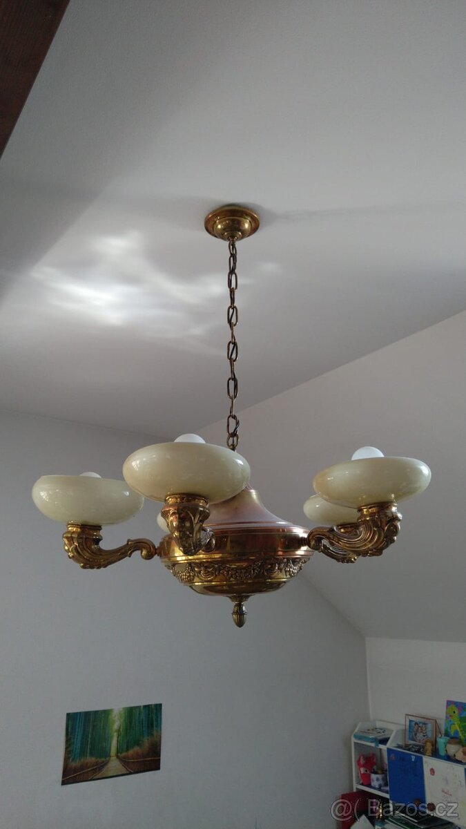 Prodám mosazný lustr