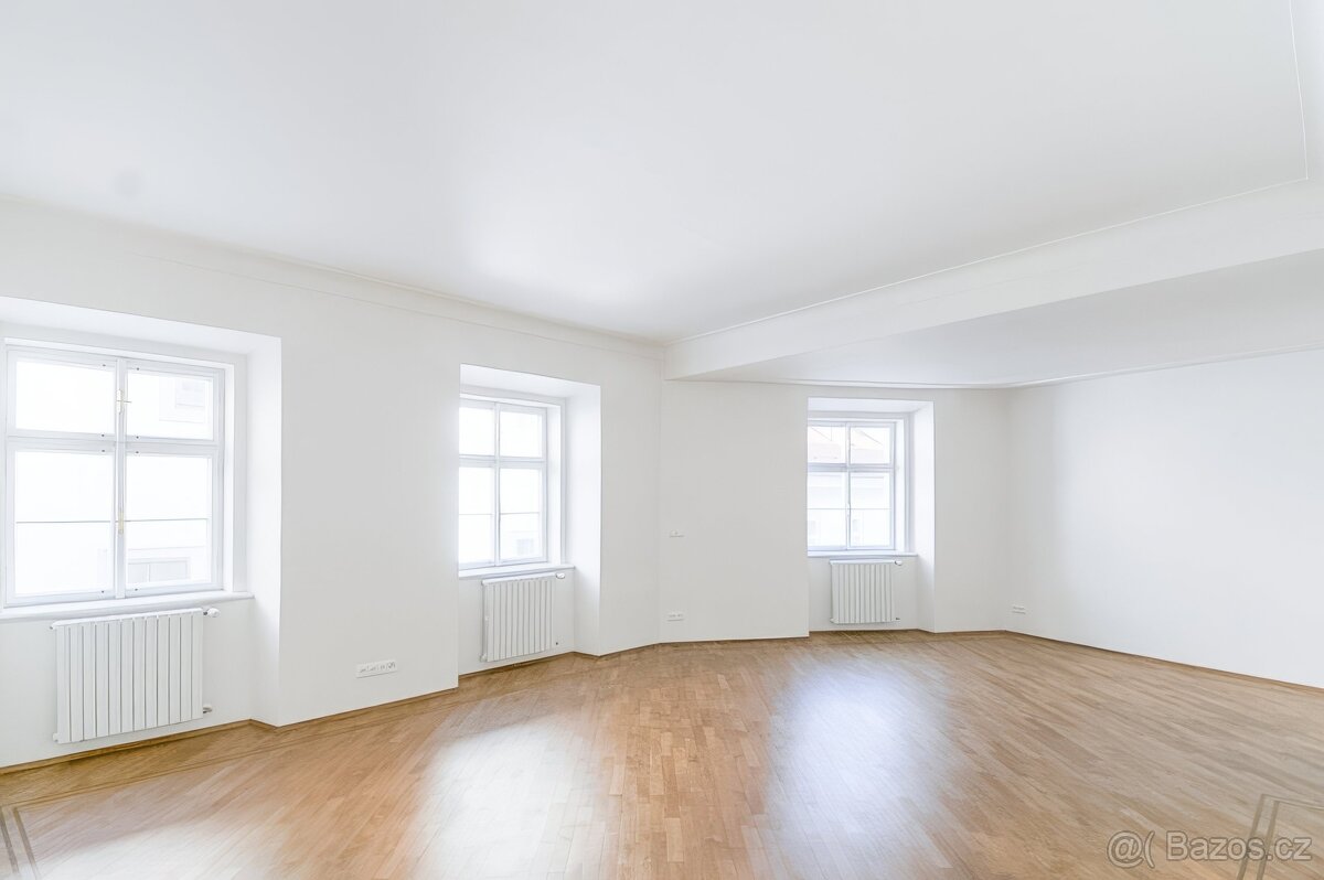 Pronájem, Byty 4+kk, 170m2, Praha - Malá Strana, ulice Vlašs