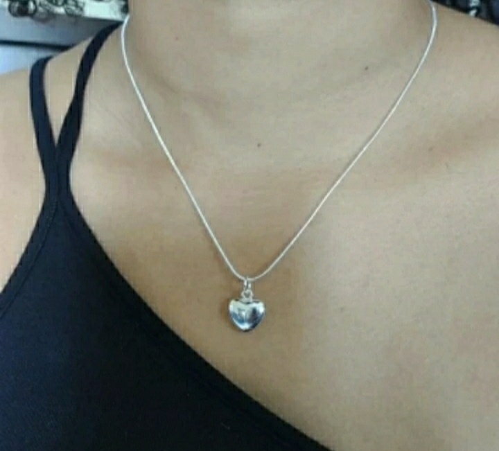 Nový dámský stříbrný náhrdelník  a přívěsek srdíčko 925