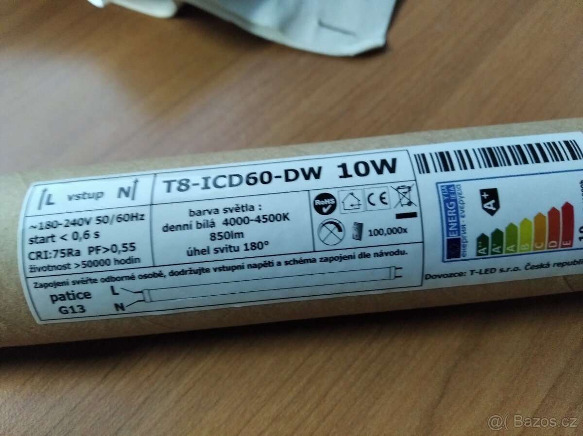 LED zářivka G13, 10 W