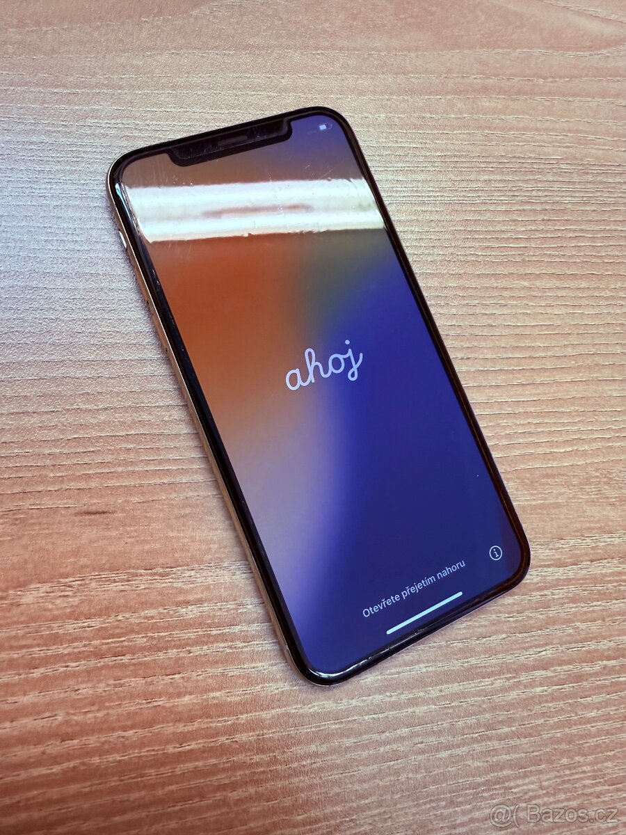 iPhone Xs bílý - plně funkční