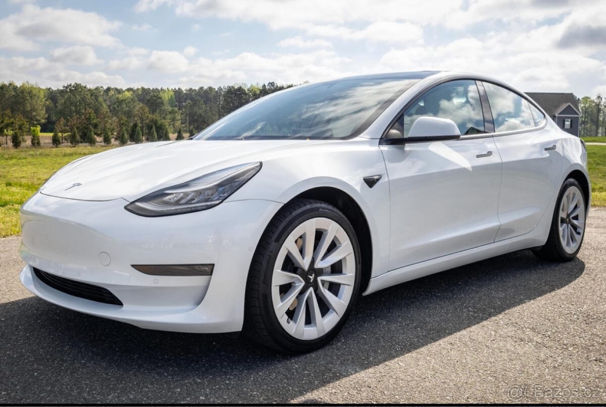 Tesla model 3 RWD, Refresh
