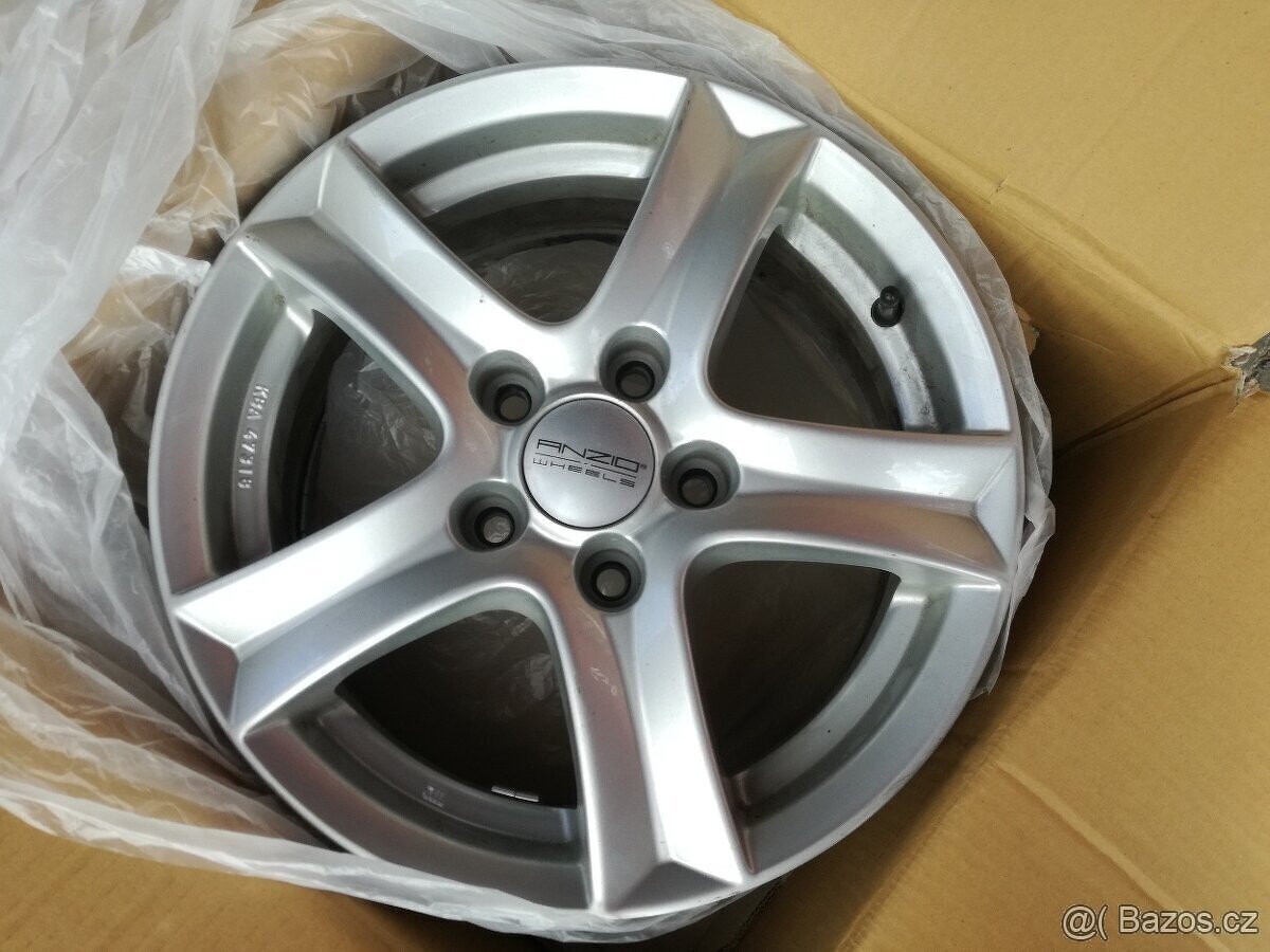 Disk 6.5 J x 15H2 DEZENT-ANZO 2 kusy -