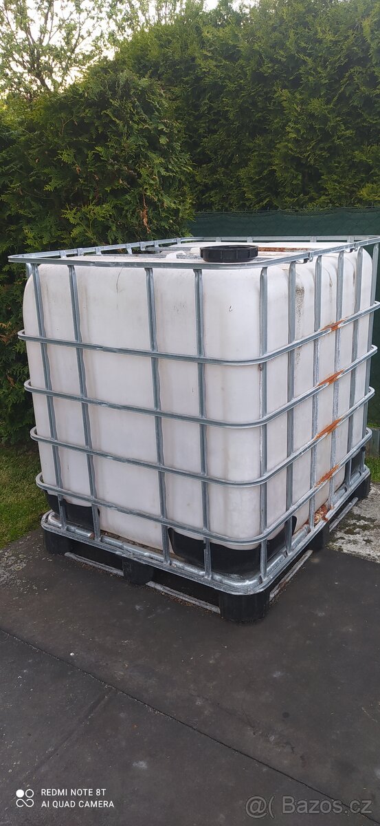 IBC nádrž 1000l