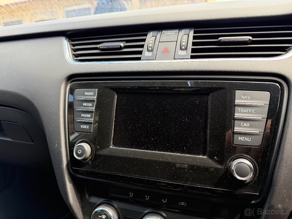 Autoradio Skoda Octavia 3 + jednotka s NAVIGACI