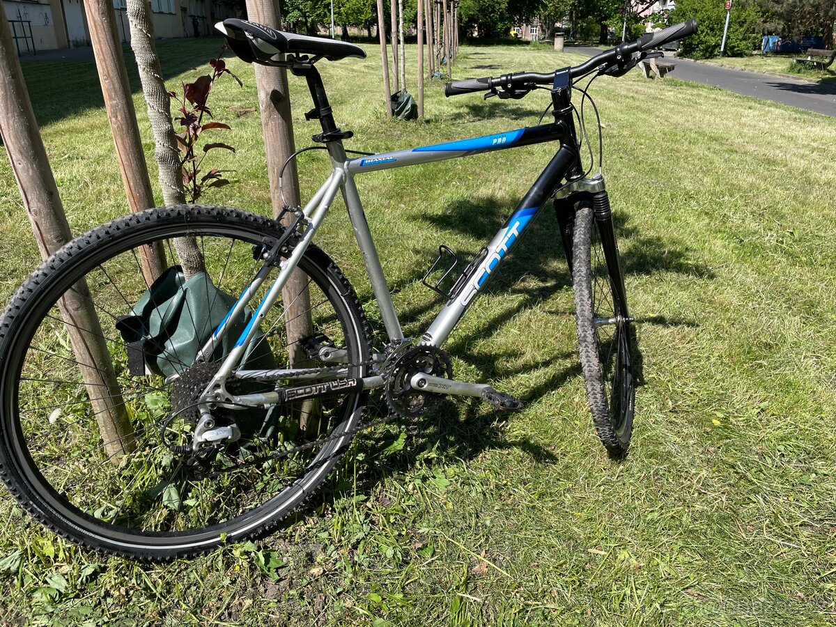 Trekové kolo Scott
