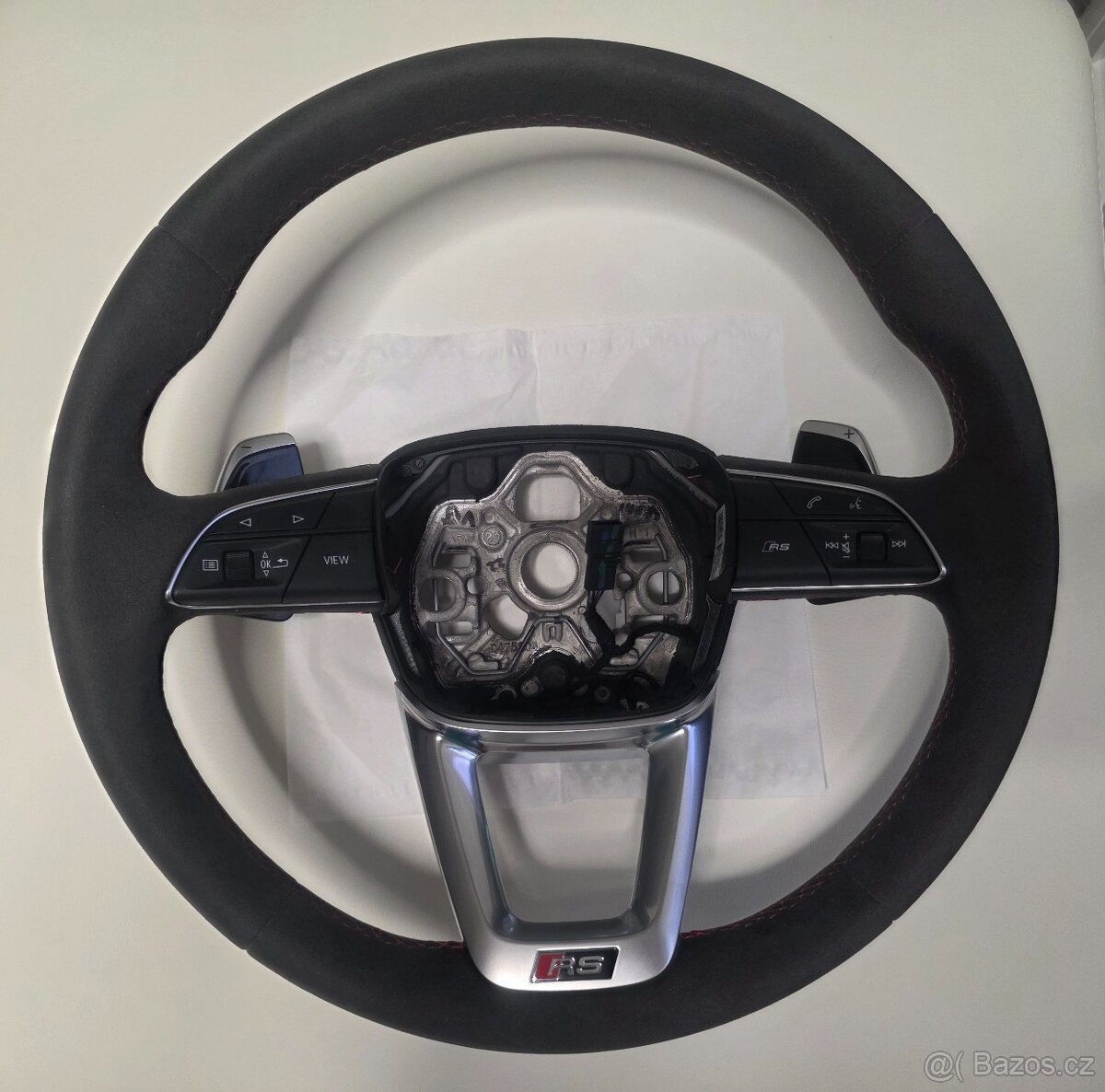 Kožený volant Audi RS.