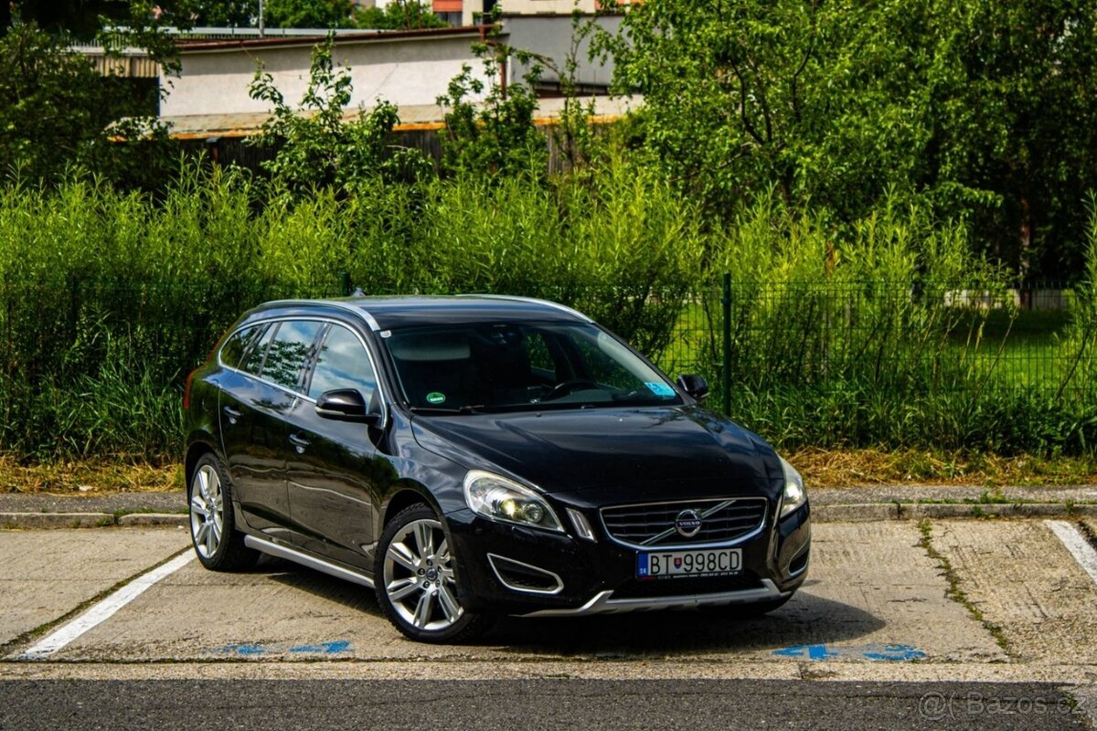 Volvo V60 D5 2.4 205PS