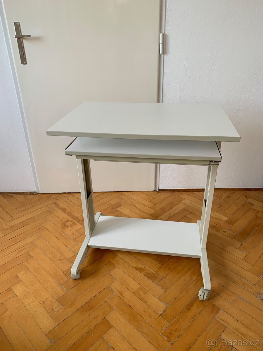 SLEVA Psací PC stůl