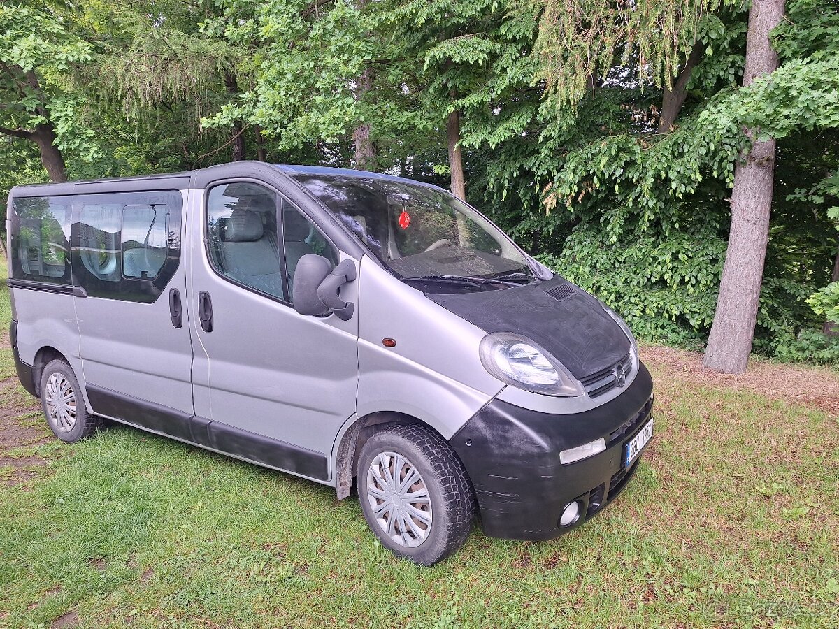 Opel vivaro 1.9 dti 74kw