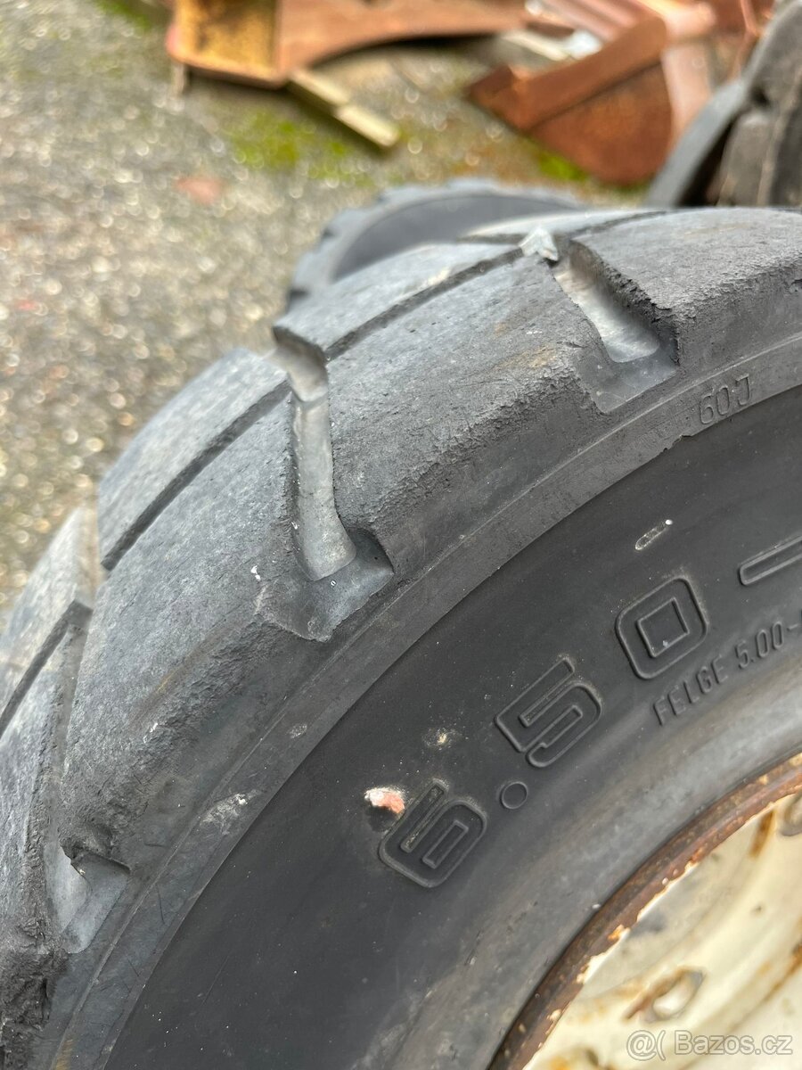 Kola 6.50-10 a 23x9-10