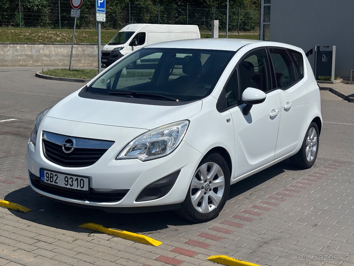 Opel Meriva 1.4 74 kW, 90t km, 2 sady kol, nová stk