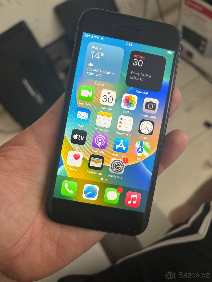 iPhone 8