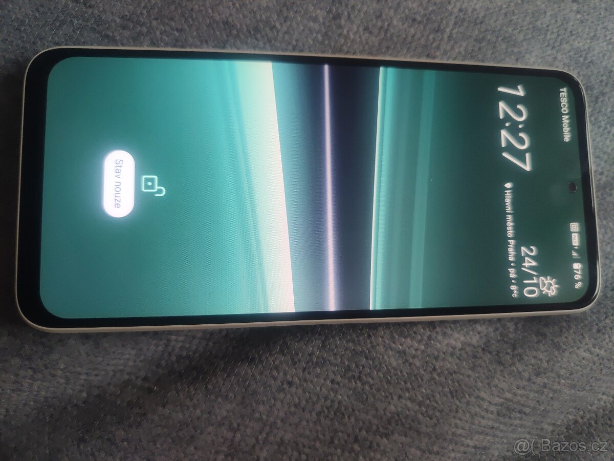 HTC U23 Pro, zánovní-temer nepoužívaný