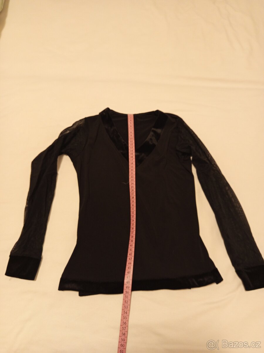 Chlapecká halena pro latinu