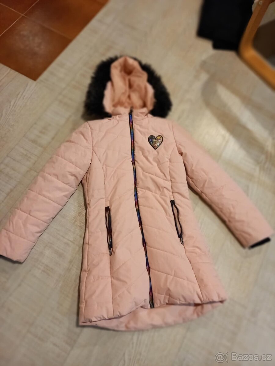 zimní bunda dívčí 152/158