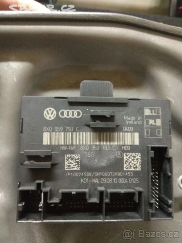 Řídící jednotka dvěří, škoda superb, audi