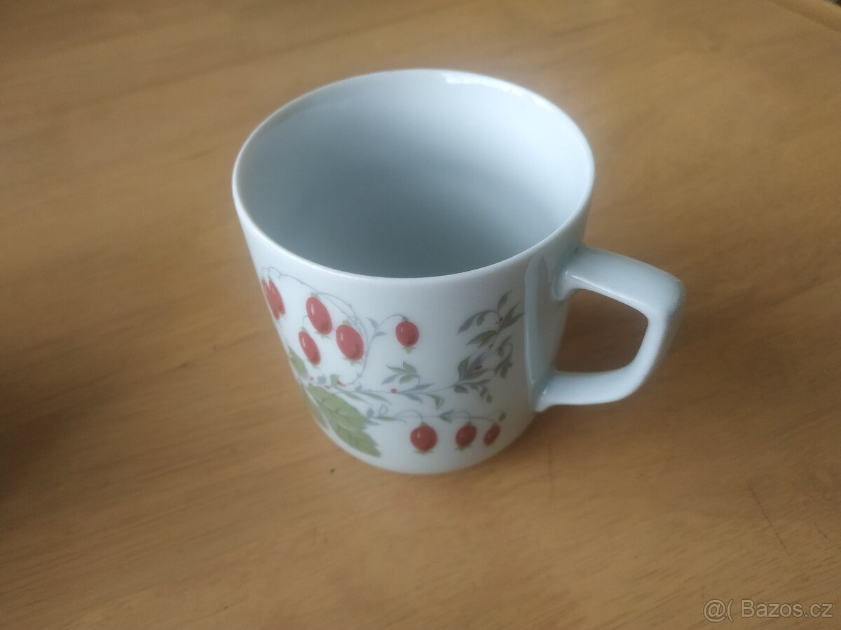 Prodám retro hrnek šípek