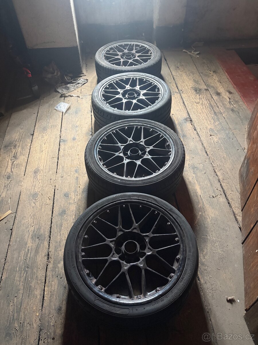 5x120 R18 style BBS