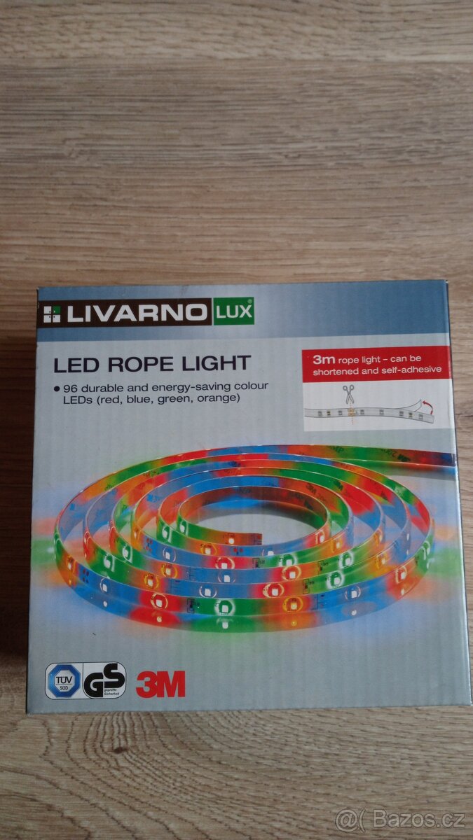 LED pásek barevný, délka 3 metry