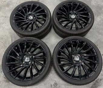 Tomason TN16 black 18 palců 5x112 ET35