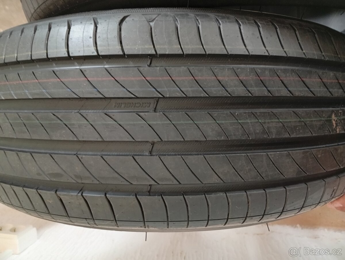 205/55 R19 97h Michelin E primacy 2ks