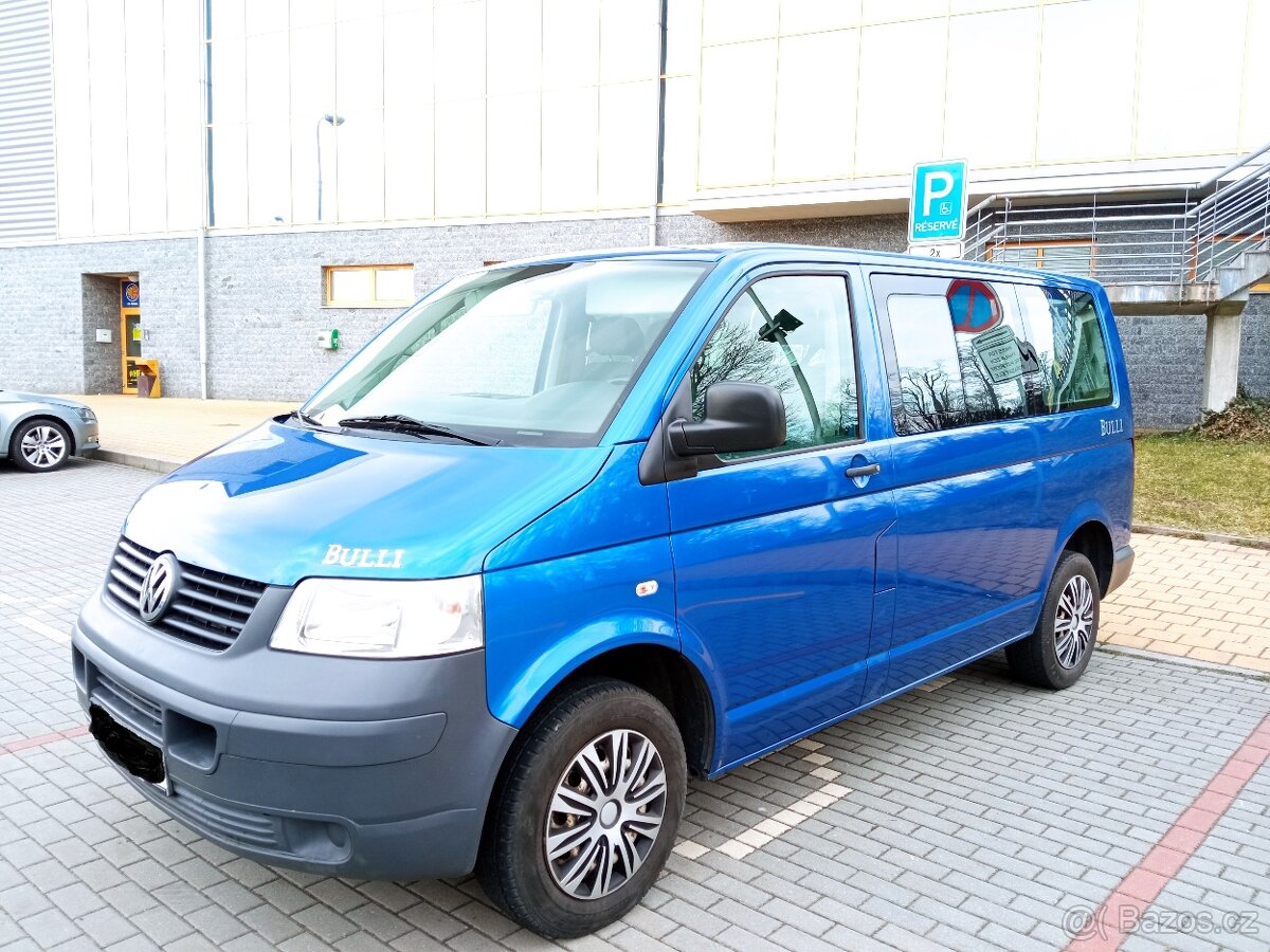 Volkswagen caravelle 1,9 TDi; 9 míst