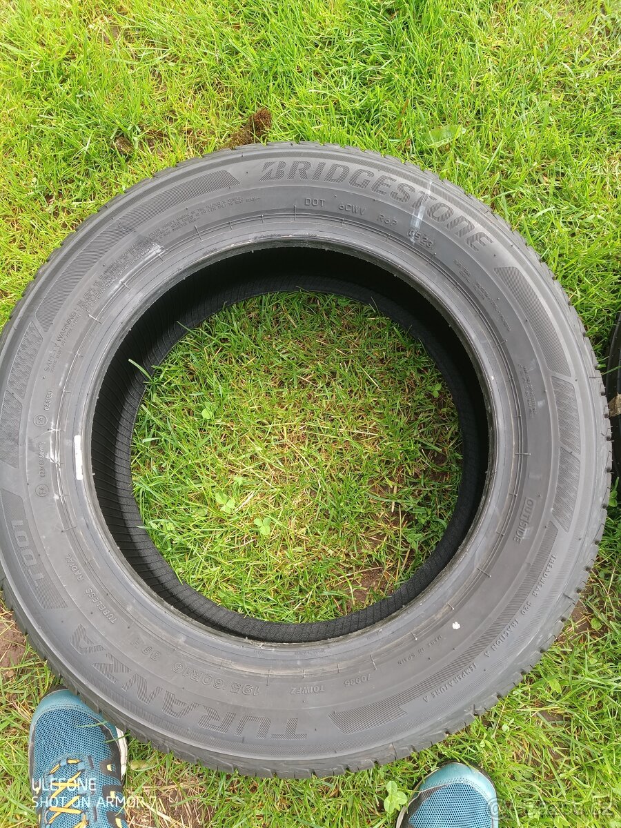 Nové letní pneu Bridgestone Turanza 195/60/R16- 89H